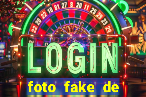 foto fake de menina cacheada
